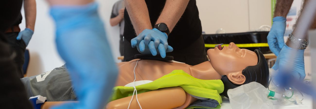 Reanimations-Training am Dummy